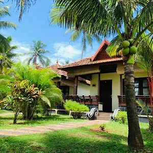 Hotel Maadathil &, Varkala